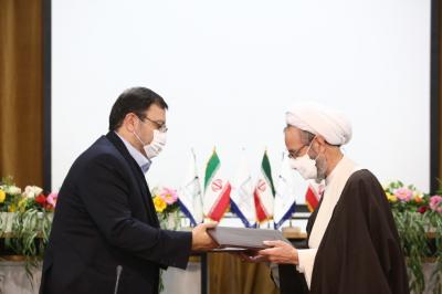 امضای تفاهم نامه همکاری مرکز ملی فضای مجازی و موسسه آموزشی پژوهشی امام خمینی